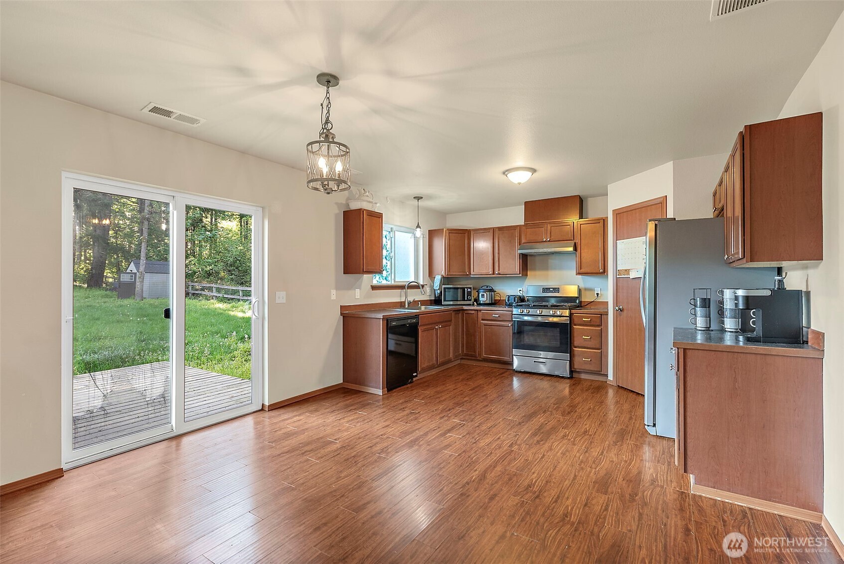 8409 356th St S, Roy, WA 98580
