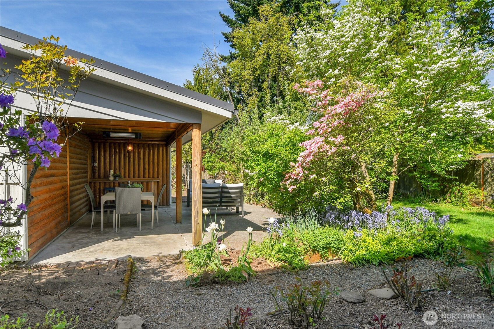 12727 Dayton Avenue N, Seattle, WA 98133