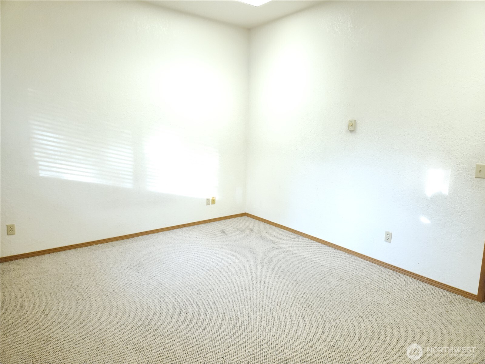 615 5th Street , Oroville, WA 98844