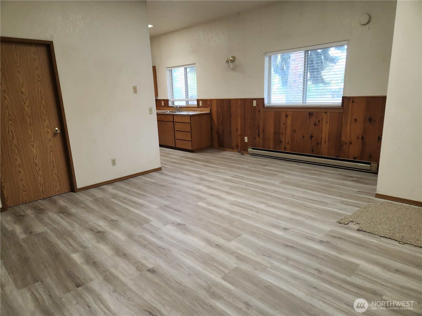 615 5th Street , Oroville, WA 98844