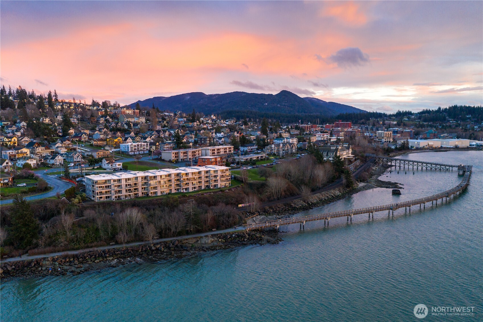 600 S State Street #100, Bellingham, WA 98225