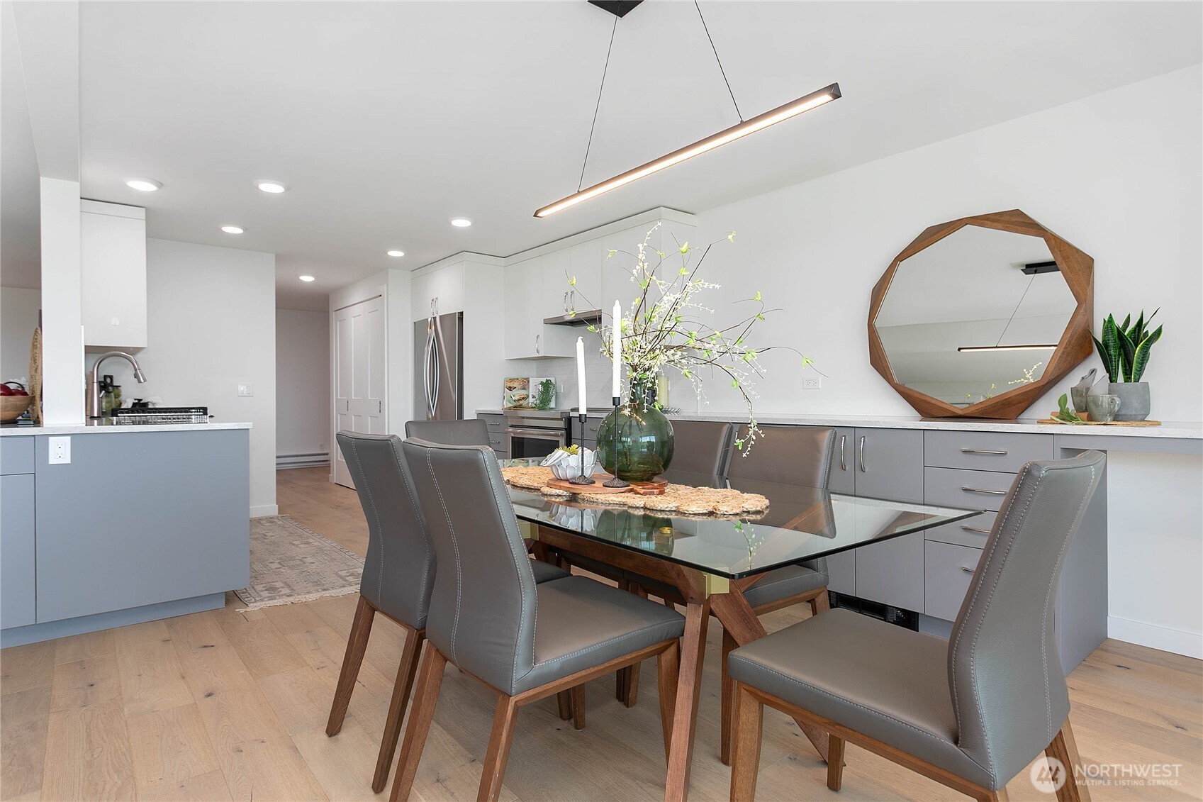 600 S State Street #100, Bellingham, WA 98225