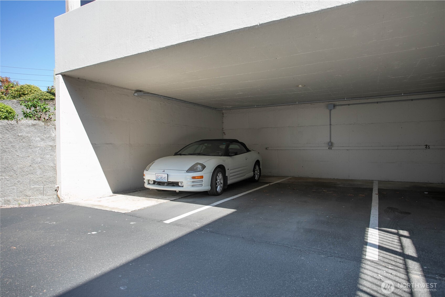 600 S State Street #100, Bellingham, WA 98225