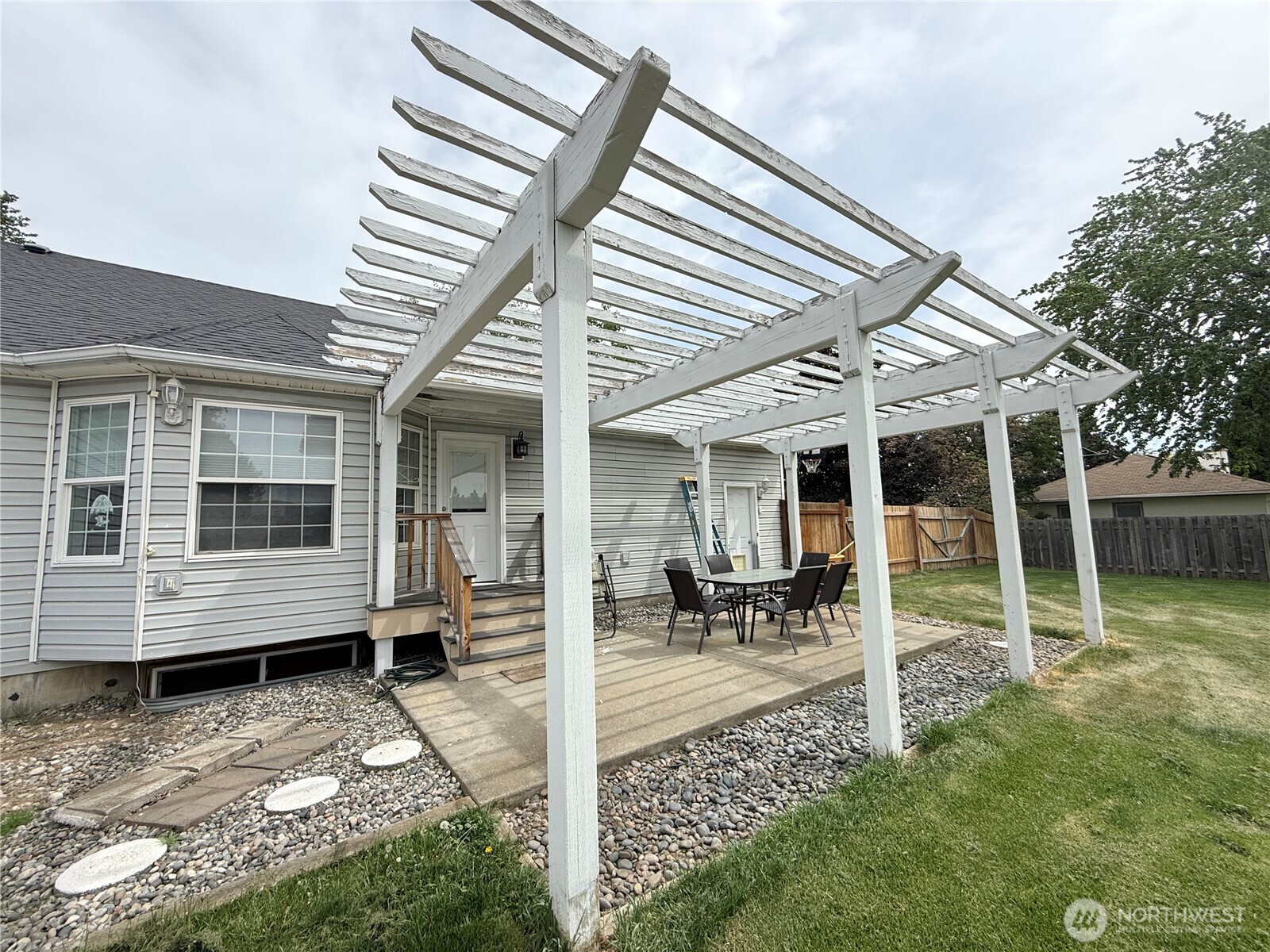 711 Locust Street , Omak, WA 98841