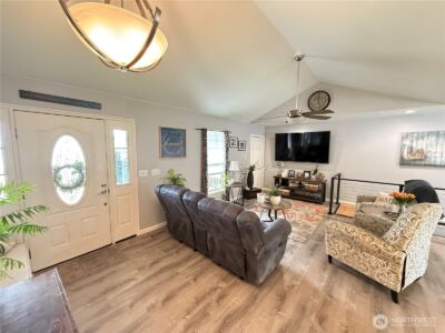 711 Locust Street , Omak, WA 98841 - Photo 8