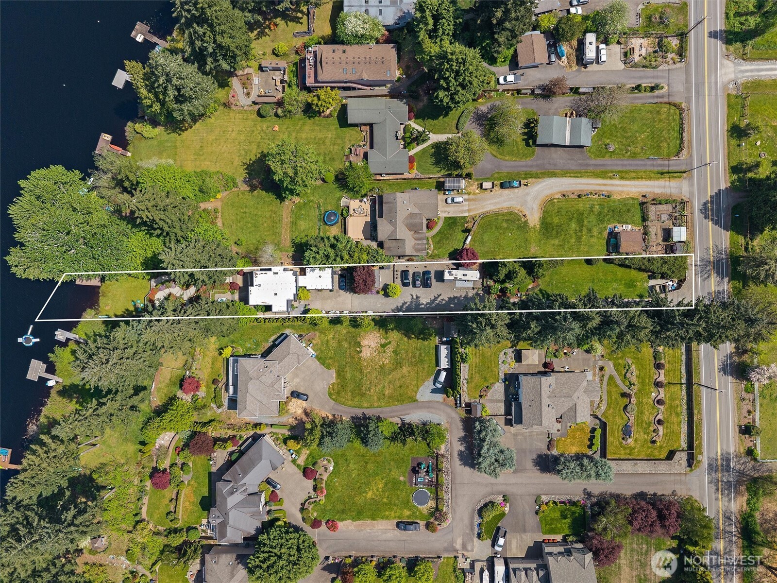 16114 SE Lake Holm Road , Auburn, WA 98092