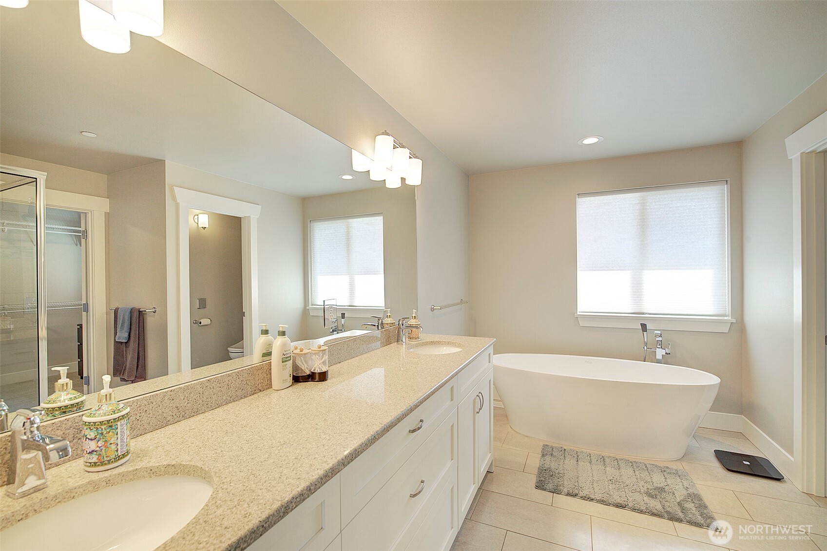 11627 21st Avenue SW, Burien, WA 98146