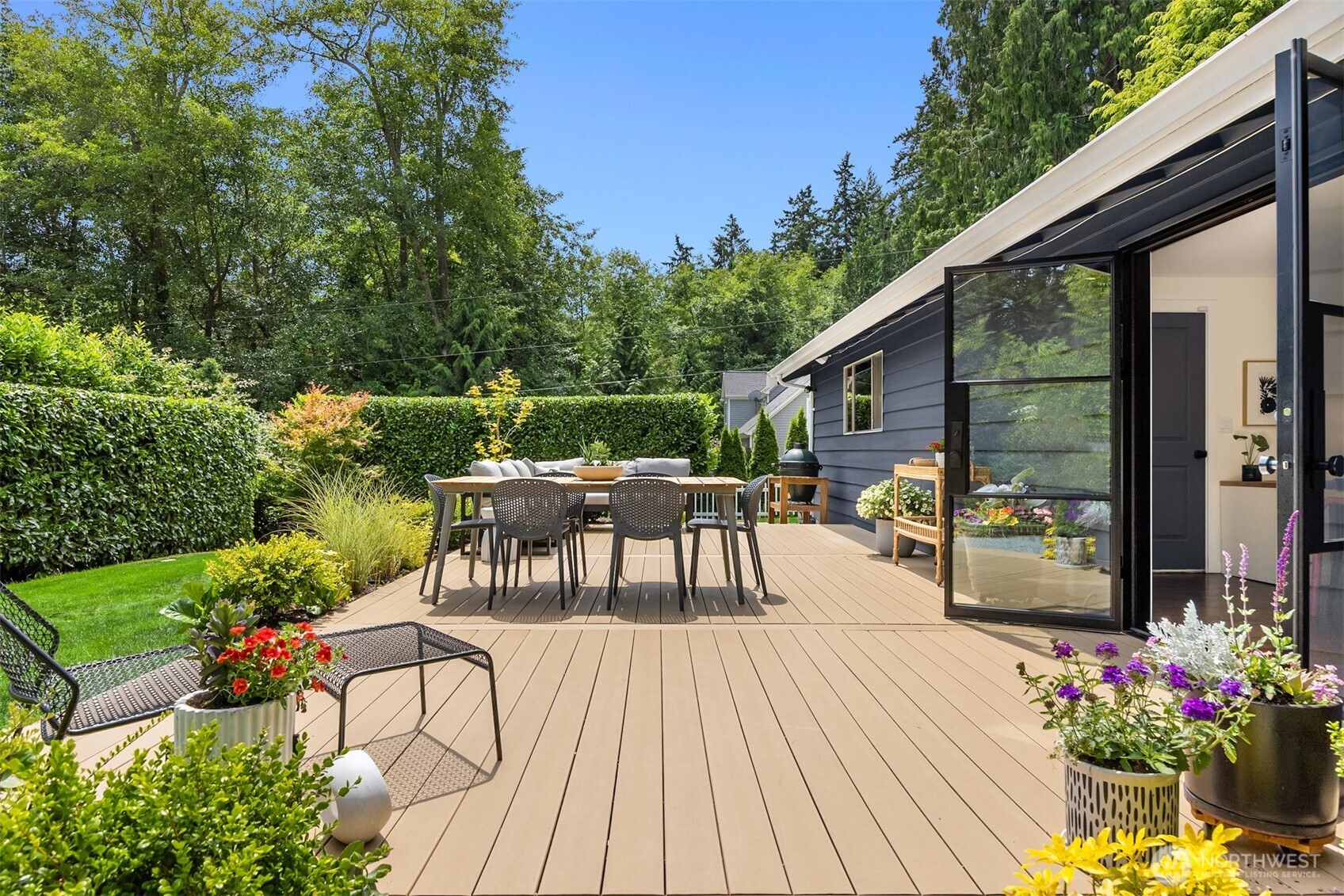 10430 NE Cascade Avenue , Bainbridge Island, WA 98110