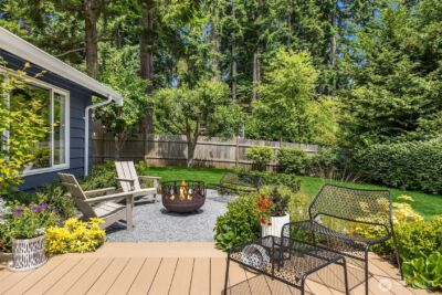 10430 NE Cascade Avenue , Bainbridge Island, WA 98110 - Photo 15