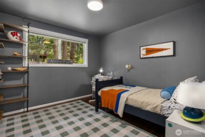 10430 NE Cascade Avenue , Bainbridge Island, WA 98110 - Photo 22