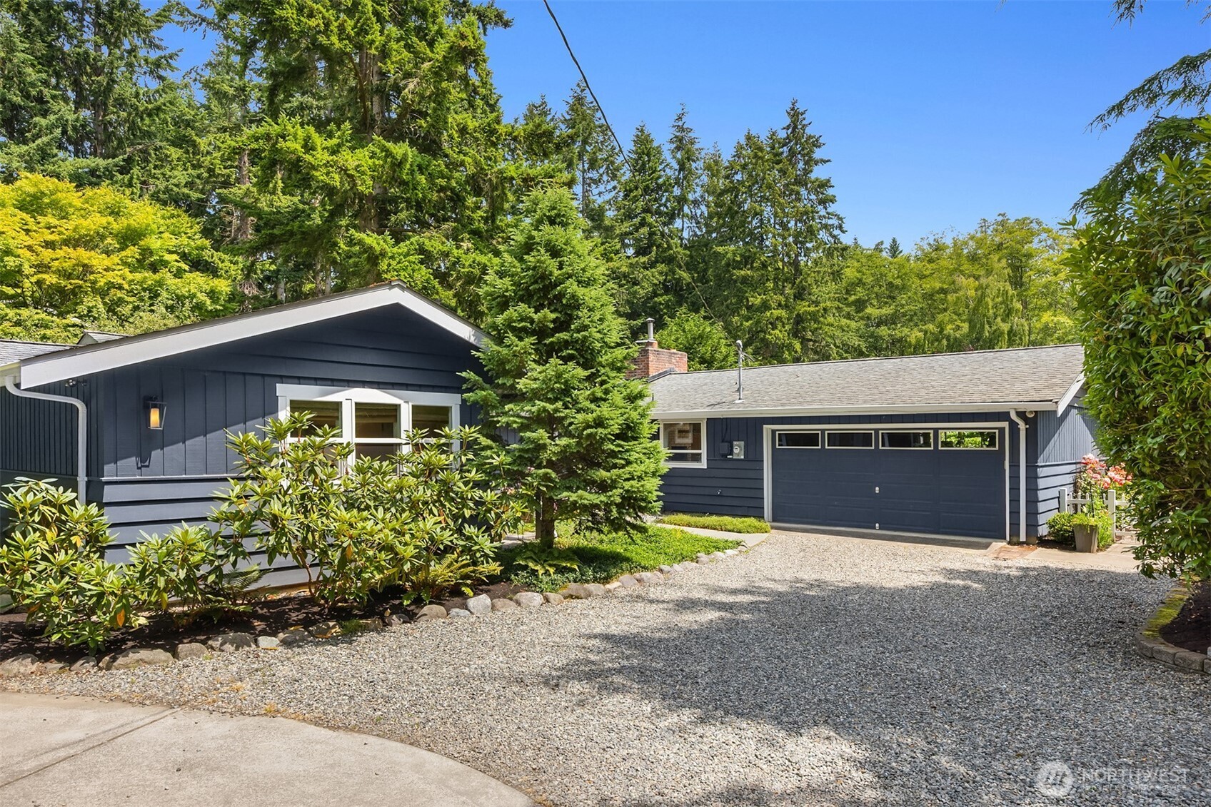 10430 NE Cascade Avenue , Bainbridge Island, WA 98110