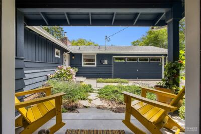 10430 NE Cascade Avenue , Bainbridge Island, WA 98110 - Photo 31