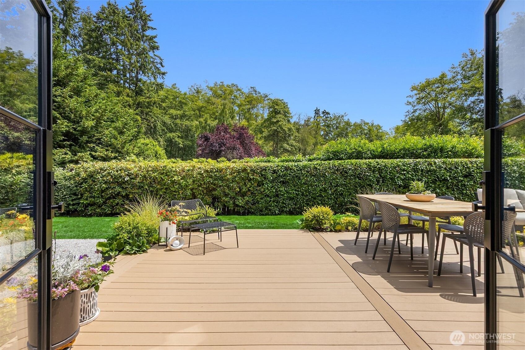 10430 NE Cascade Avenue , Bainbridge Island, WA 98110