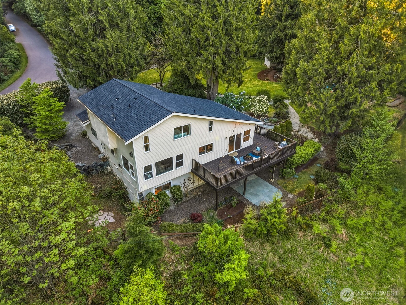 20202 230th Avenue NE, Woodinville, WA 98077