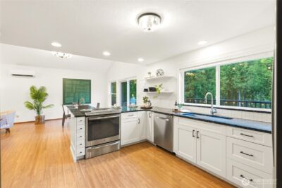 20202 230th Avenue NE, Woodinville, WA 98077 - Photo 4