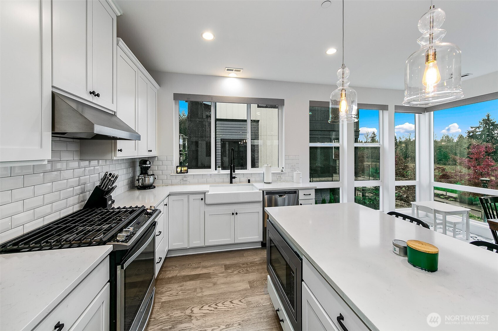 14002 3rd Avenue NE #105, Duvall, WA 98019