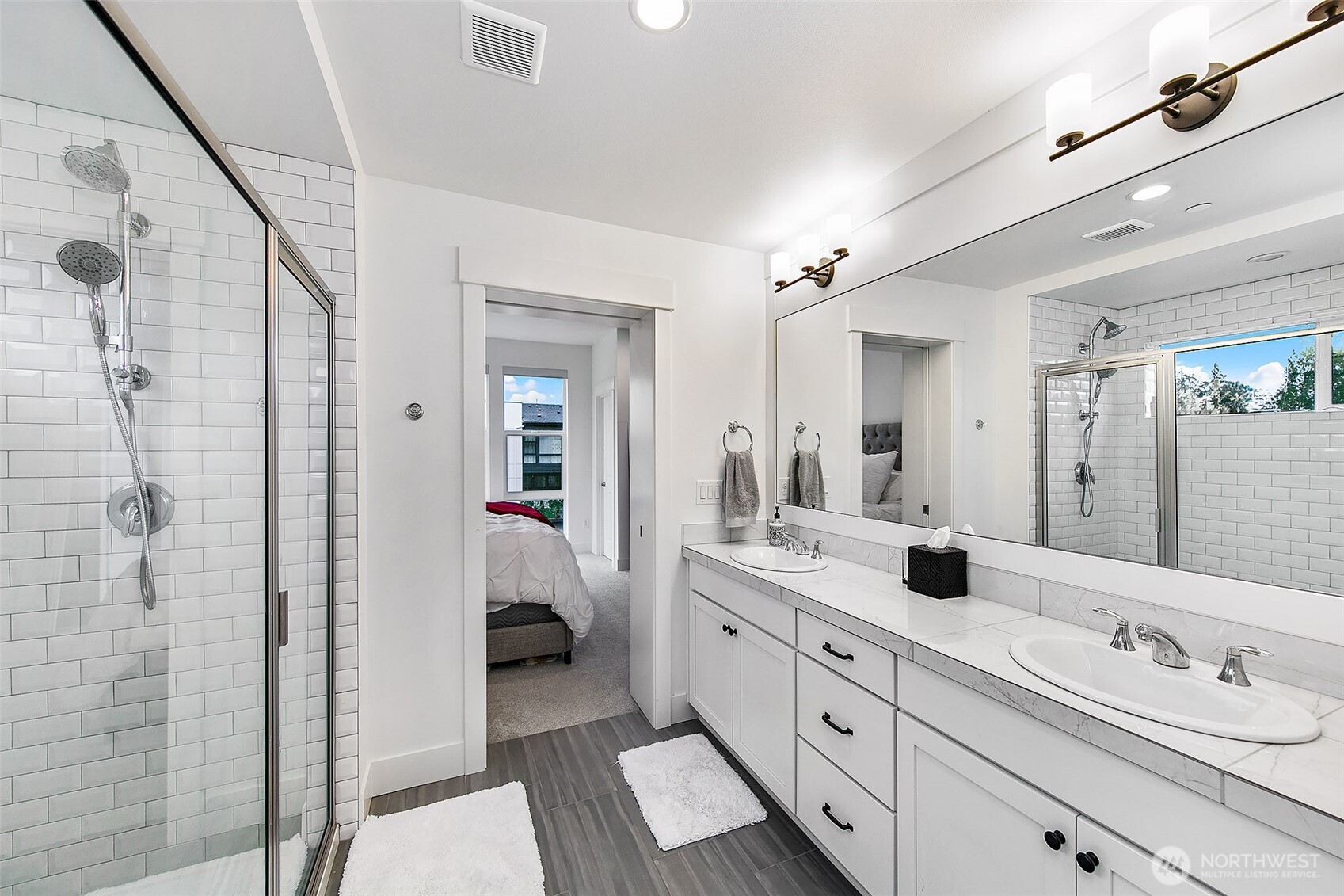 14002 3rd Avenue NE #105, Duvall, WA 98019