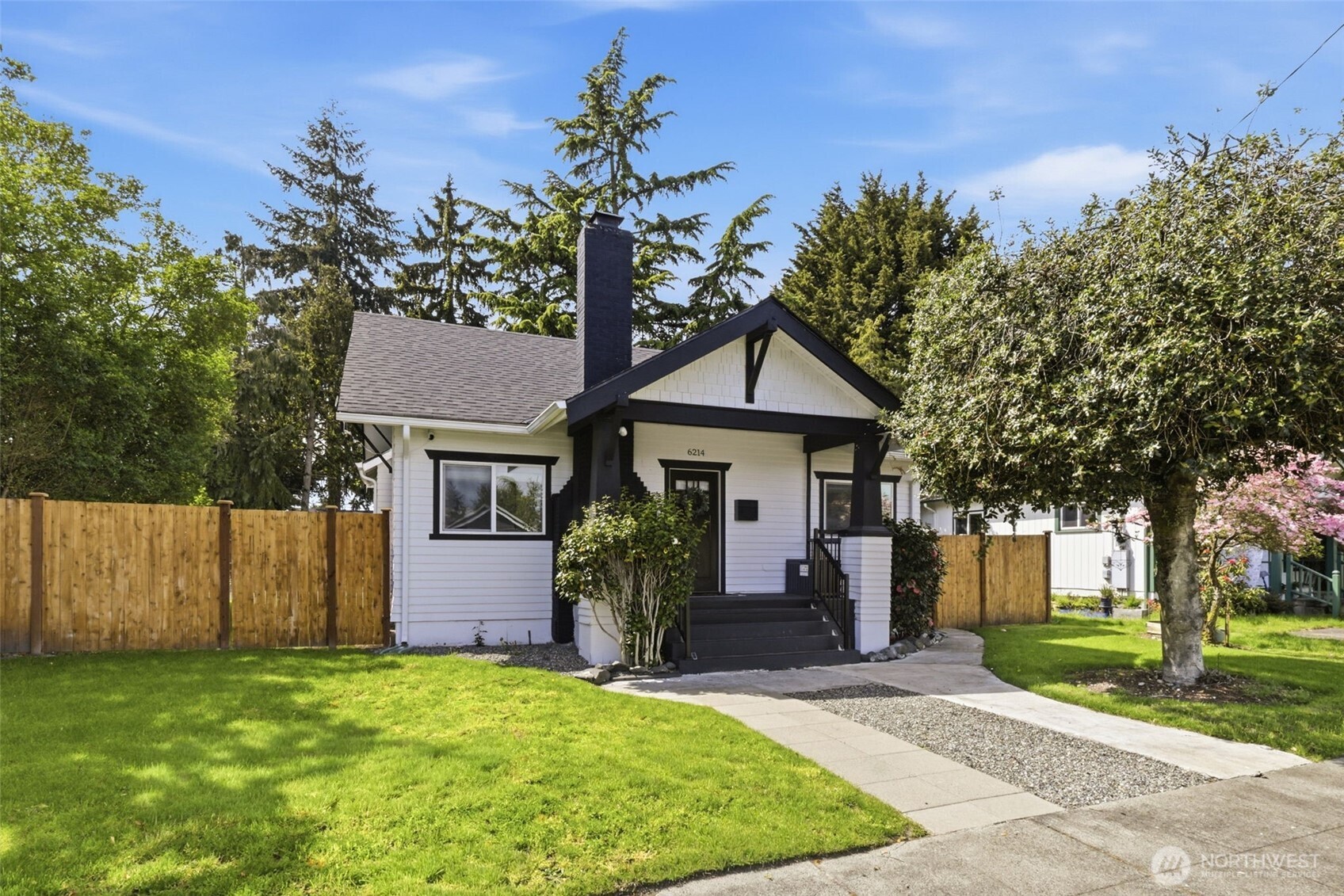 6214 S Warner Street , Tacoma, WA 98409