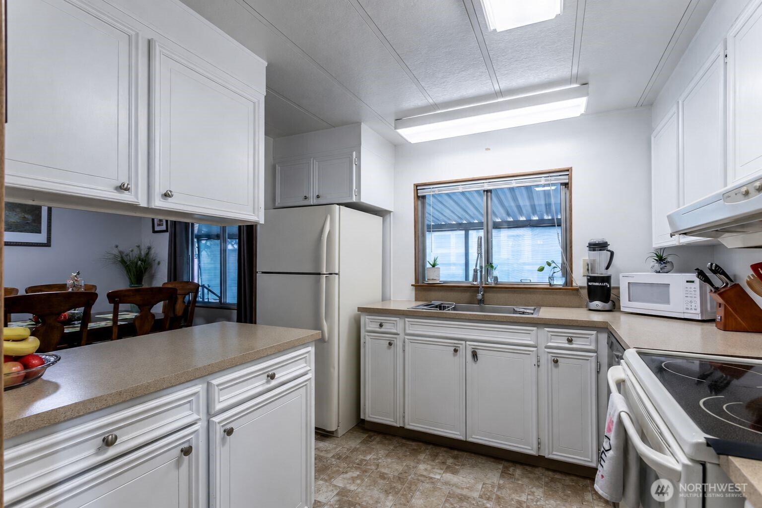 1402 22nd Street NE #214, Auburn, WA 98002