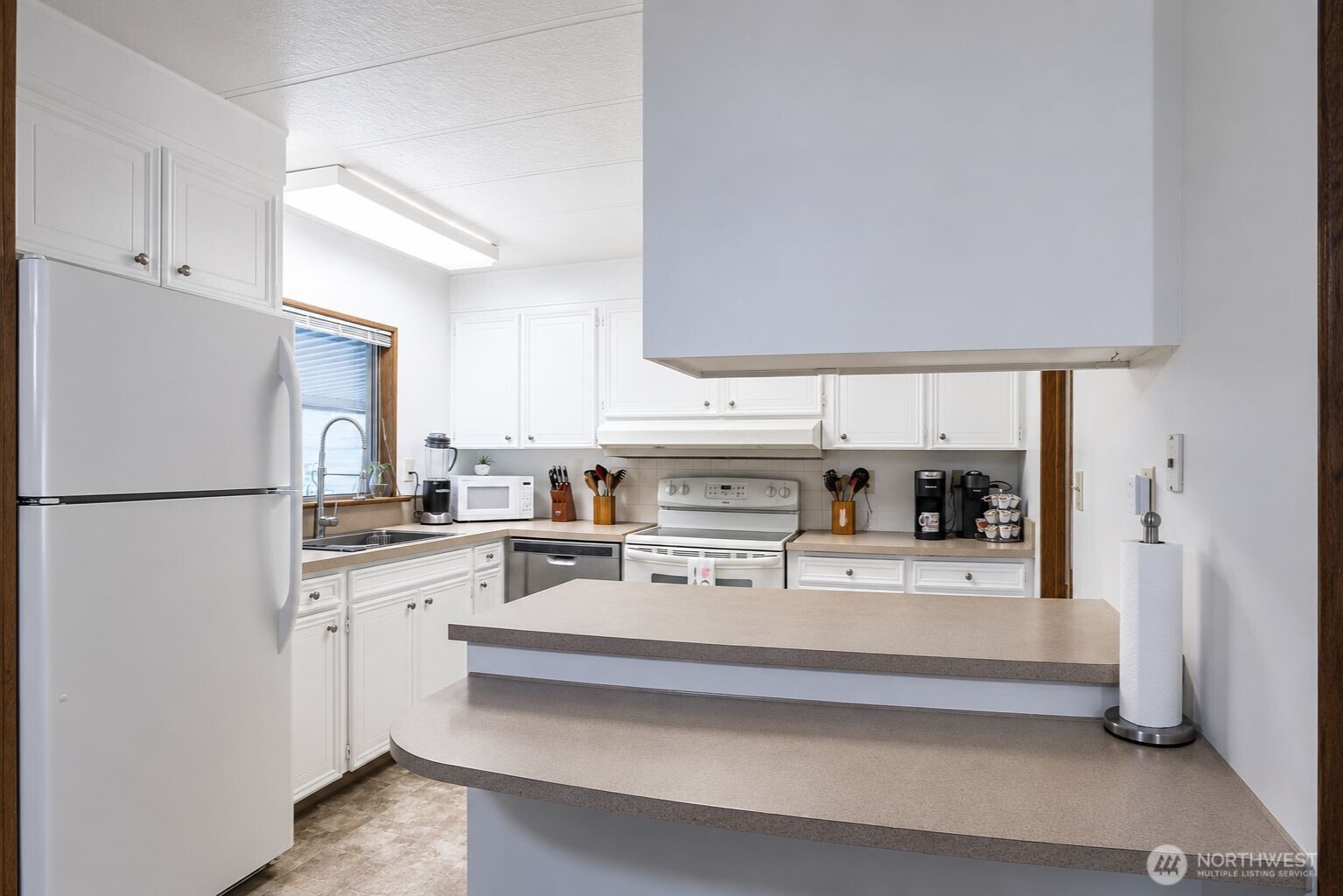1402 22nd Street NE #214, Auburn, WA 98002