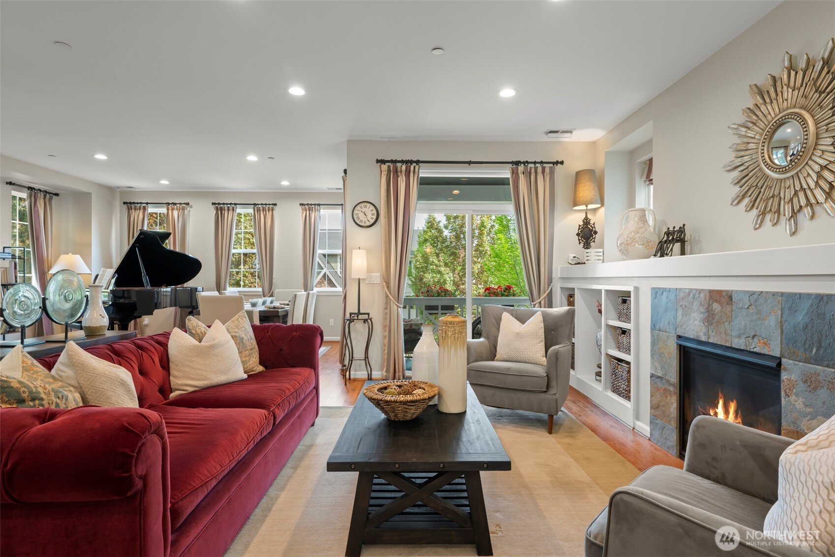 17727 NE 113th Way , Redmond, WA 98052