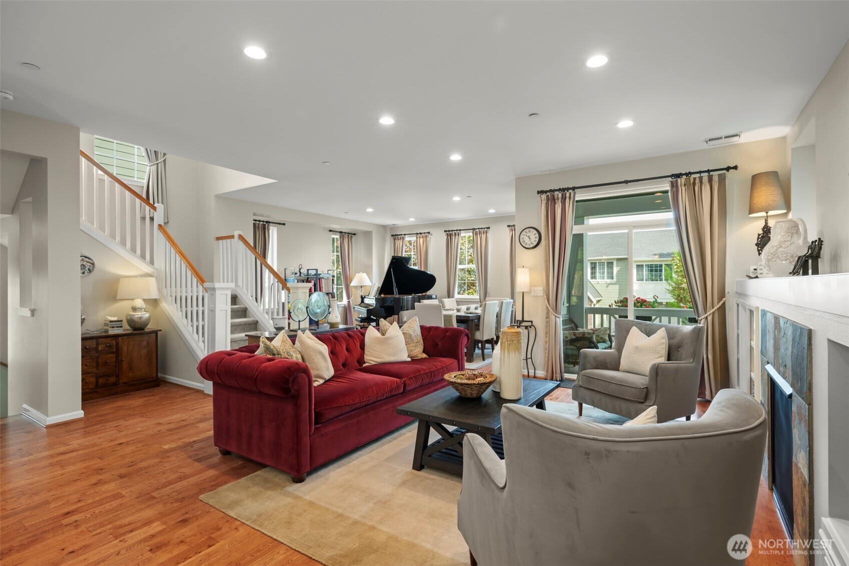 17727 NE 113th Way , Redmond, WA 98052