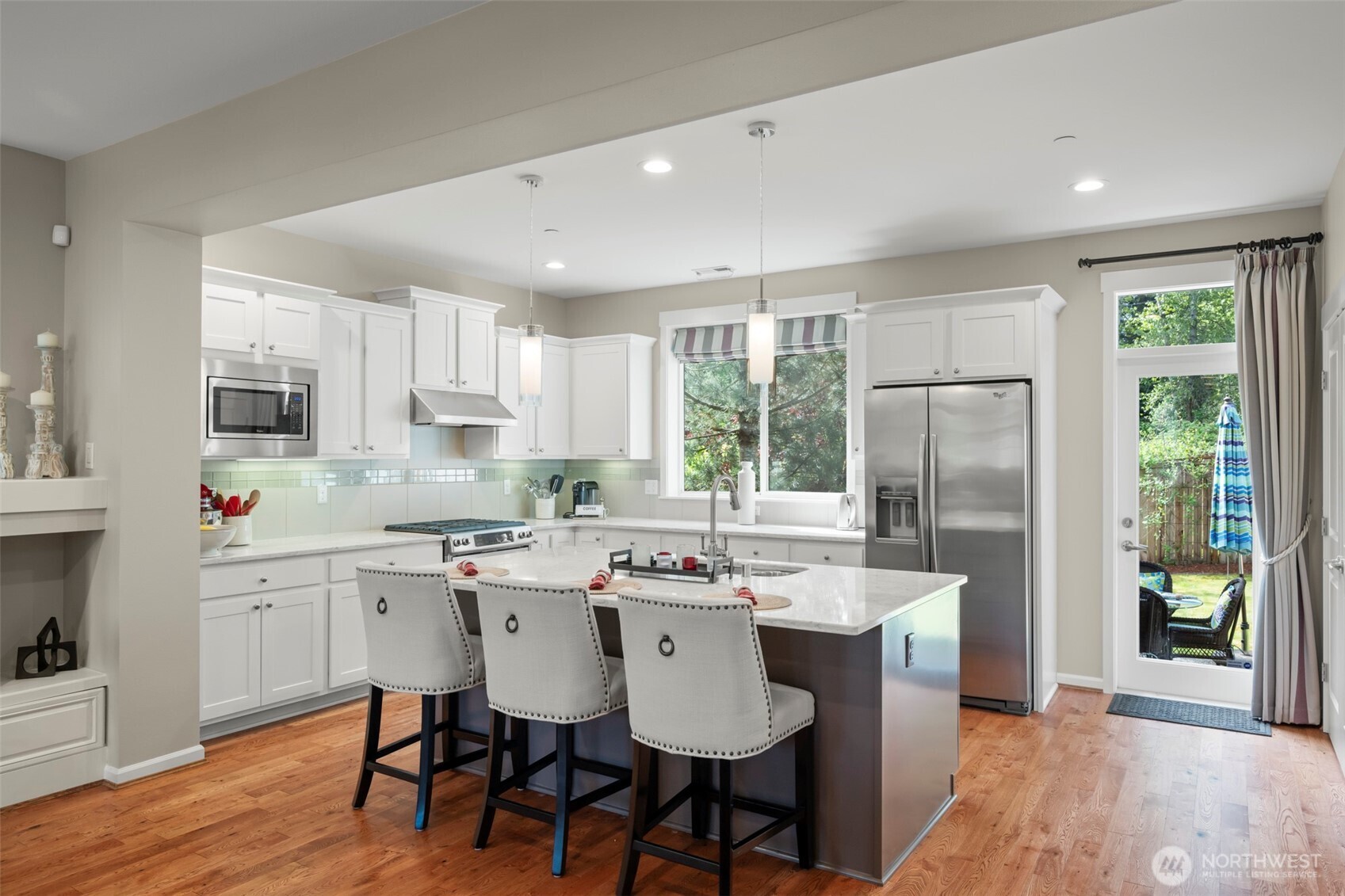 17727 NE 113th Way , Redmond, WA 98052
