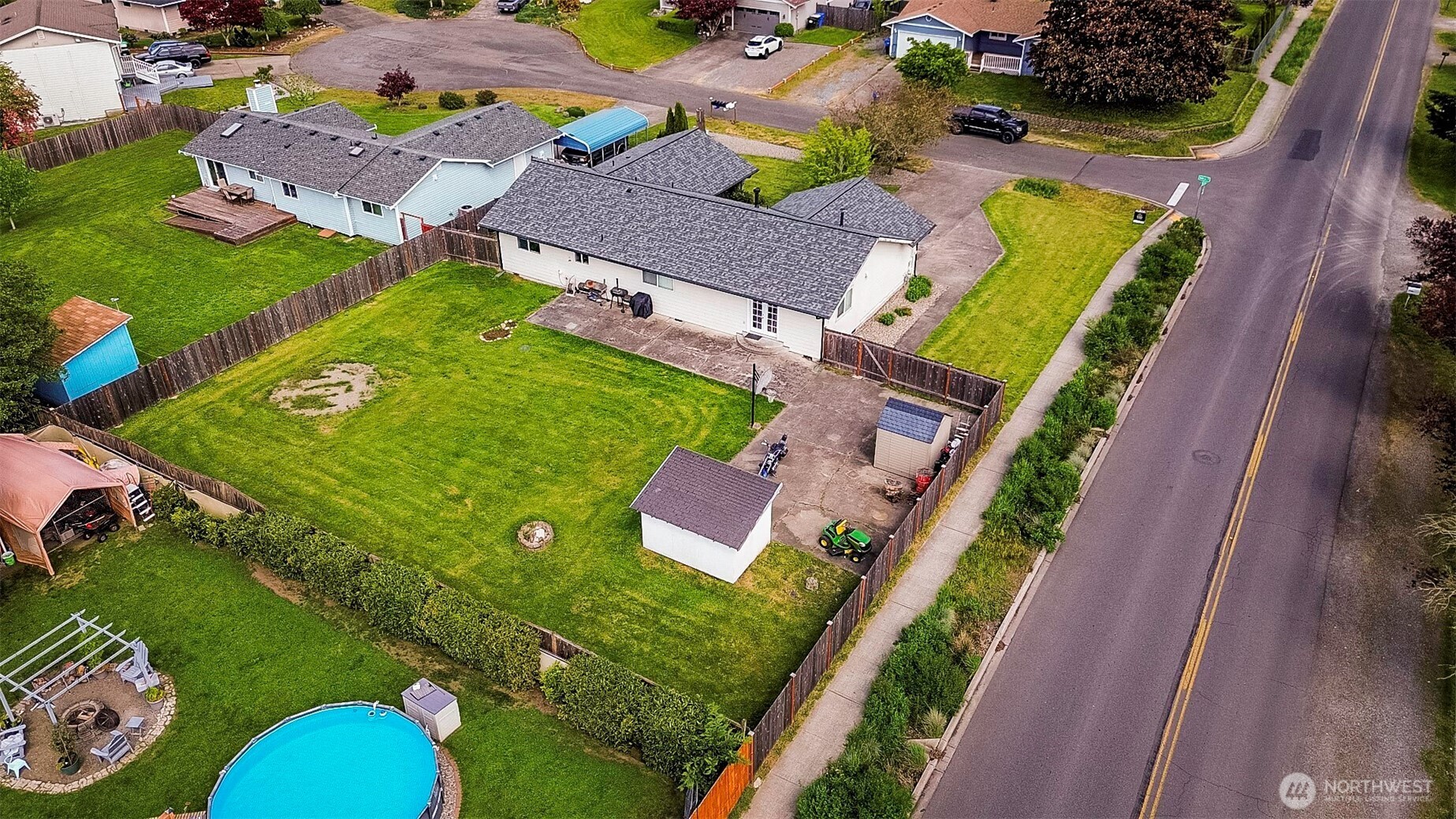 10001 Beth Court SE, Yelm, WA 98597