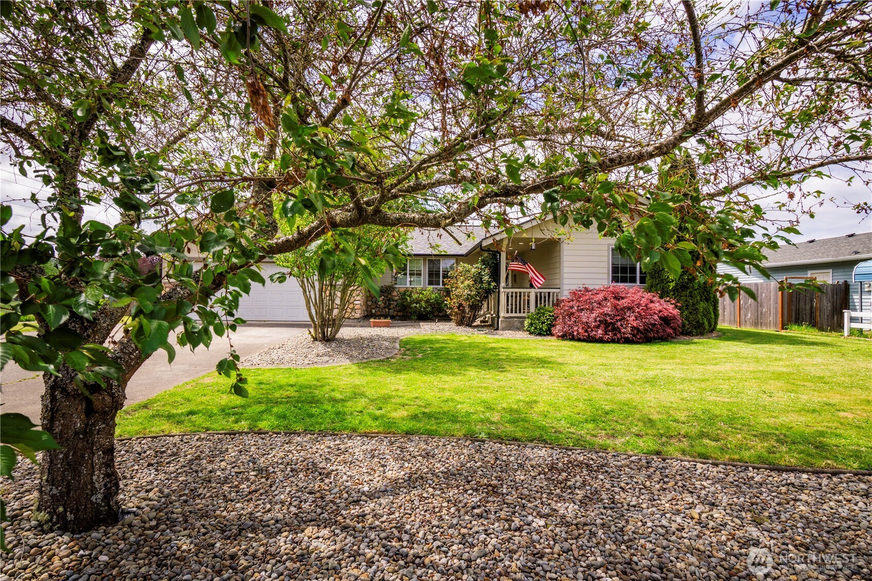 10001 Beth Court SE, Yelm, WA 98597