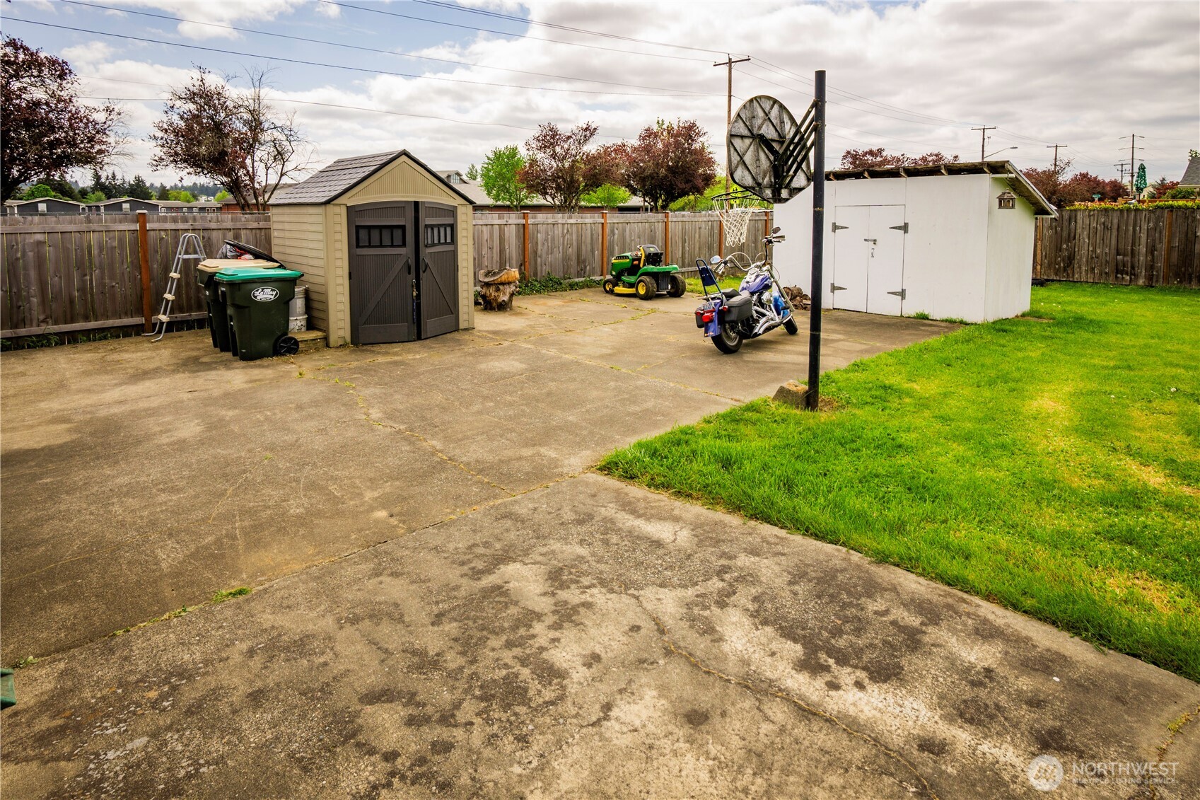 10001 Beth Court SE, Yelm, WA 98597