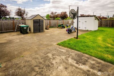 10001 Beth Court SE, Yelm, WA 98597 - Photo 28