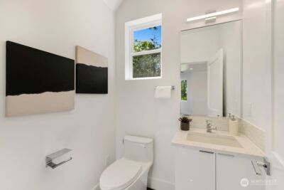13643 SE 10th Street SE, Bellevue, WA 98005 - Photo 19
