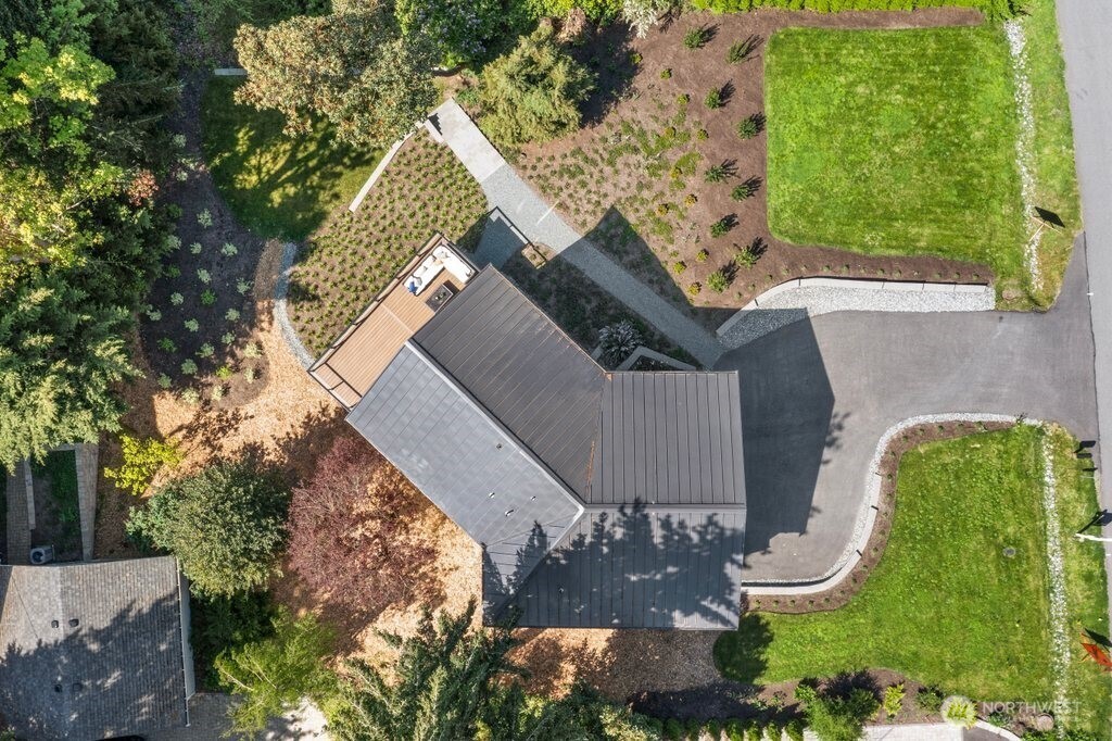 13643 SE 10th Street SE, Bellevue, WA 98005