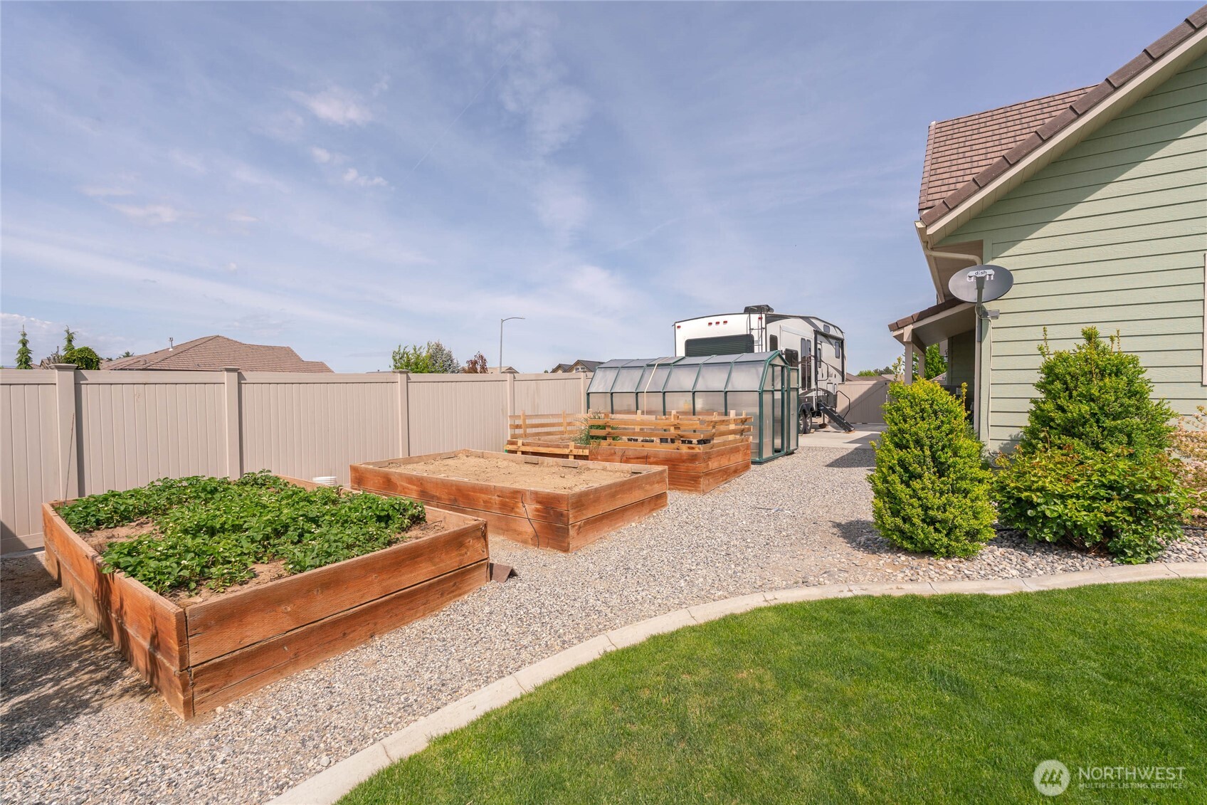 726 L Street SW, Quincy, WA 98848