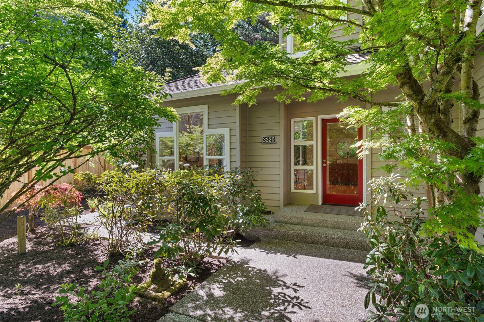 3320 165th Place NE, Bellevue, WA 98008