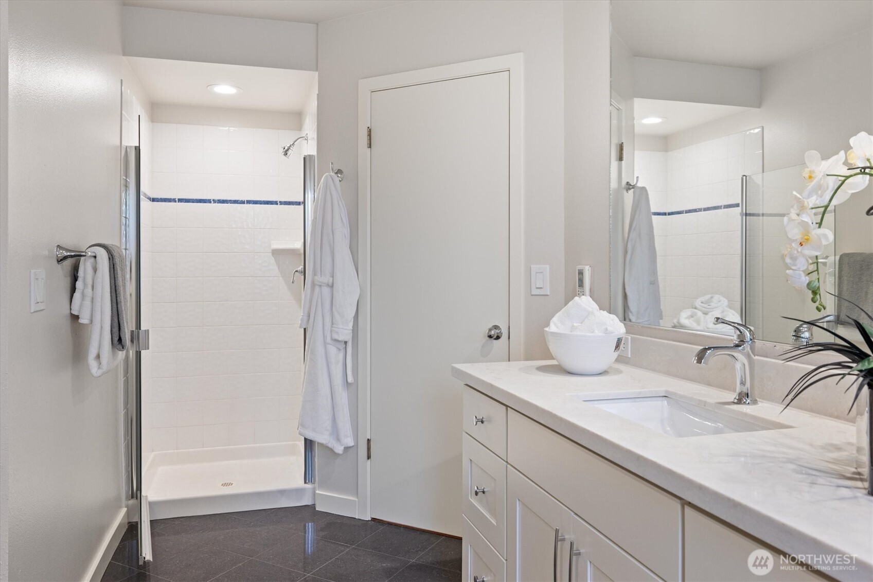 3320 165th Place NE, Bellevue, WA 98008