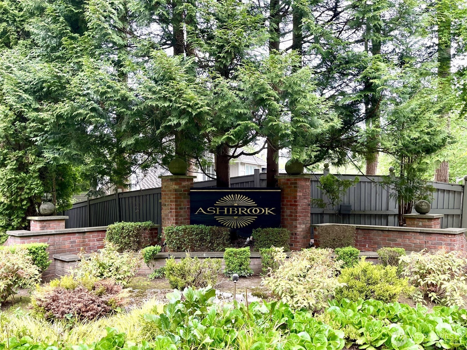 3320 165th Place NE, Bellevue, WA 98008