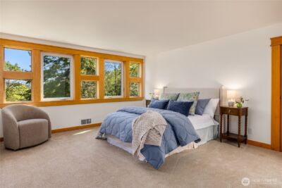6420 NE Tara Lane , Bainbridge Island, WA 98110 - Photo 17
