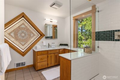 6420 NE Tara Lane , Bainbridge Island, WA 98110 - Photo 19