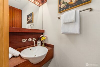 6420 NE Tara Lane , Bainbridge Island, WA 98110 - Photo 25