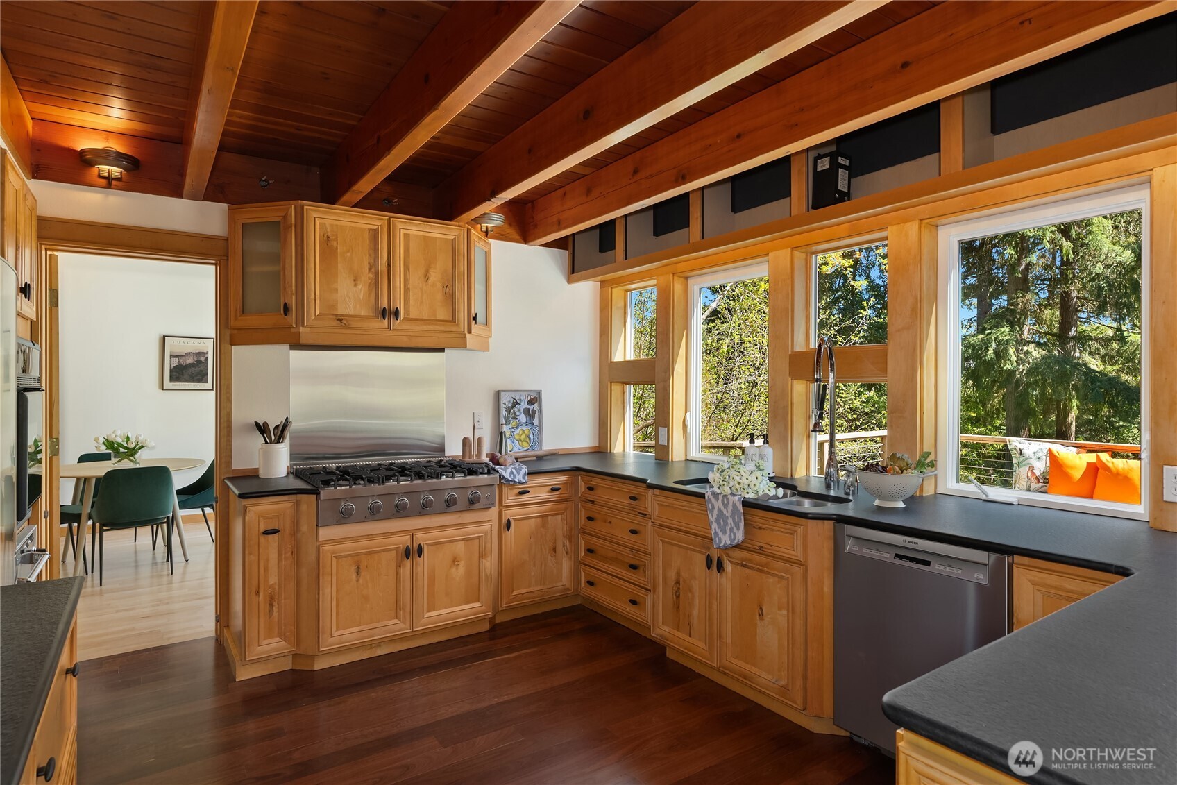 6420 NE Tara Lane , Bainbridge Island, WA 98110