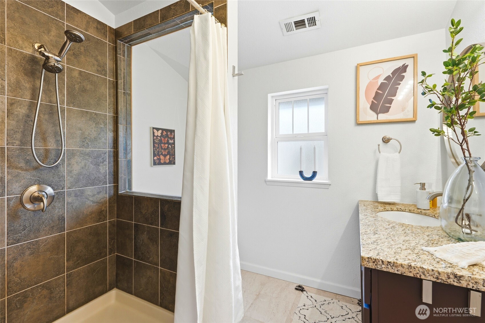2712 S Irving Street , Seattle, WA 98144