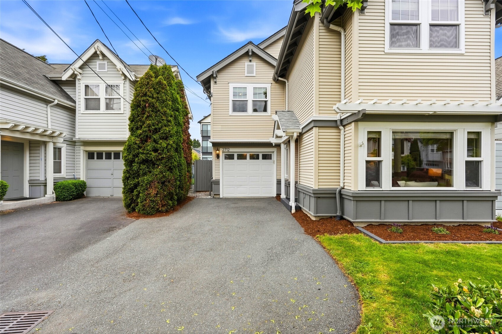 2712 S Irving Street , Seattle, WA 98144