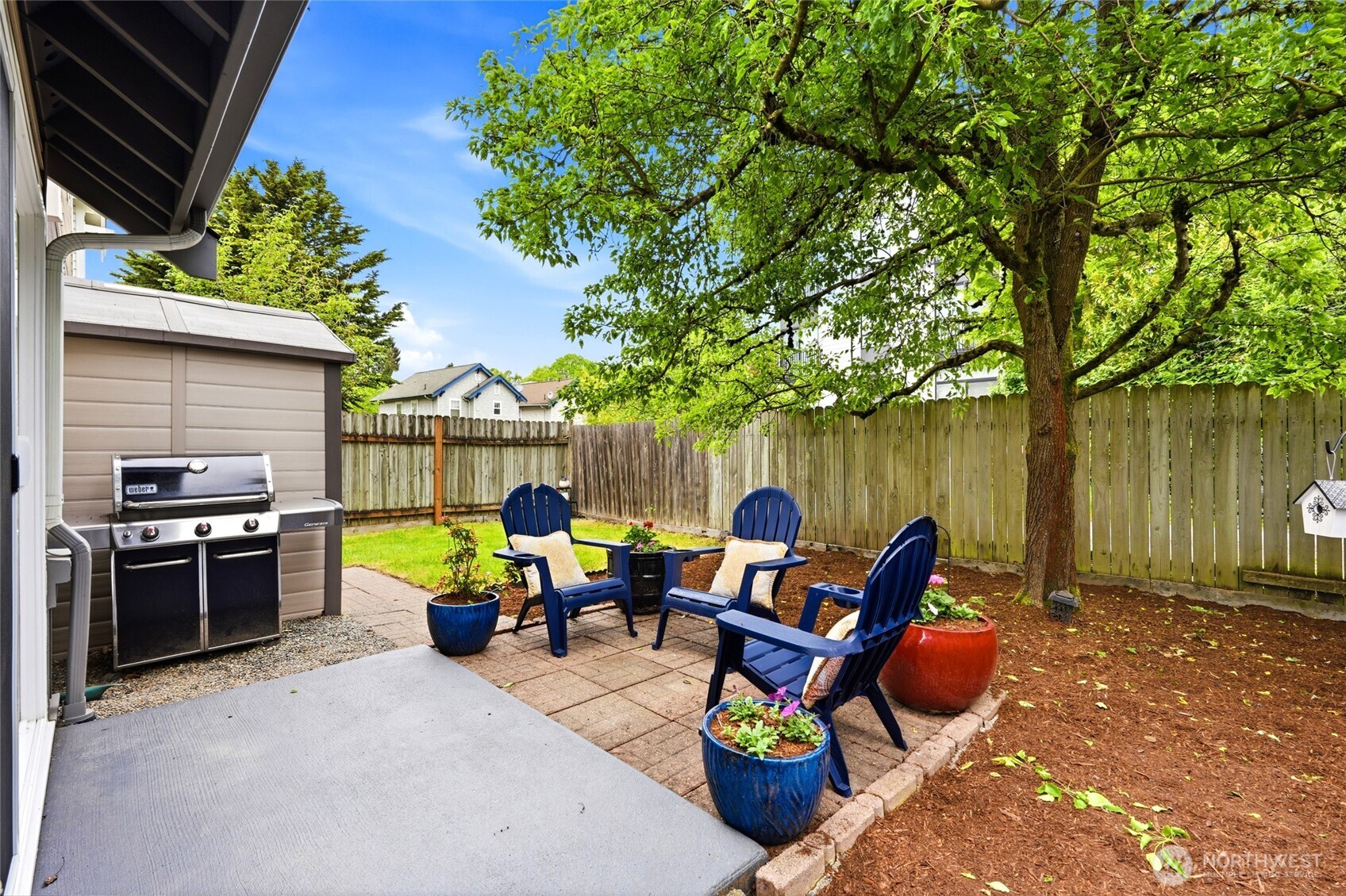 2712 S Irving Street , Seattle, WA 98144