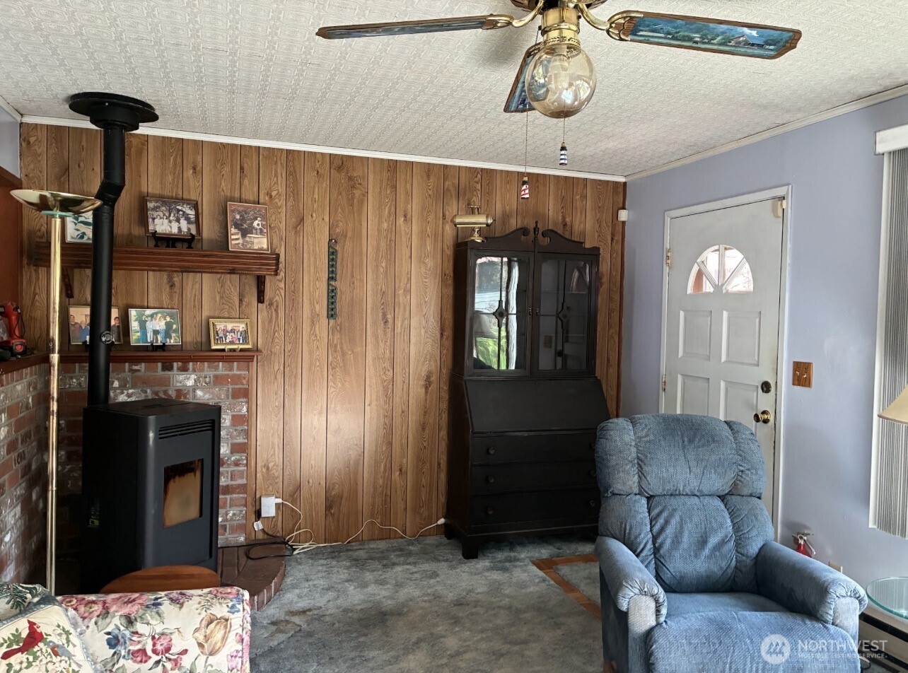 504 10th Avenue , Milton, WA 98354