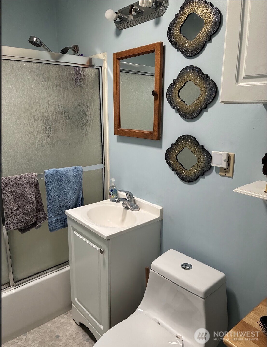504 10th Avenue , Milton, WA 98354