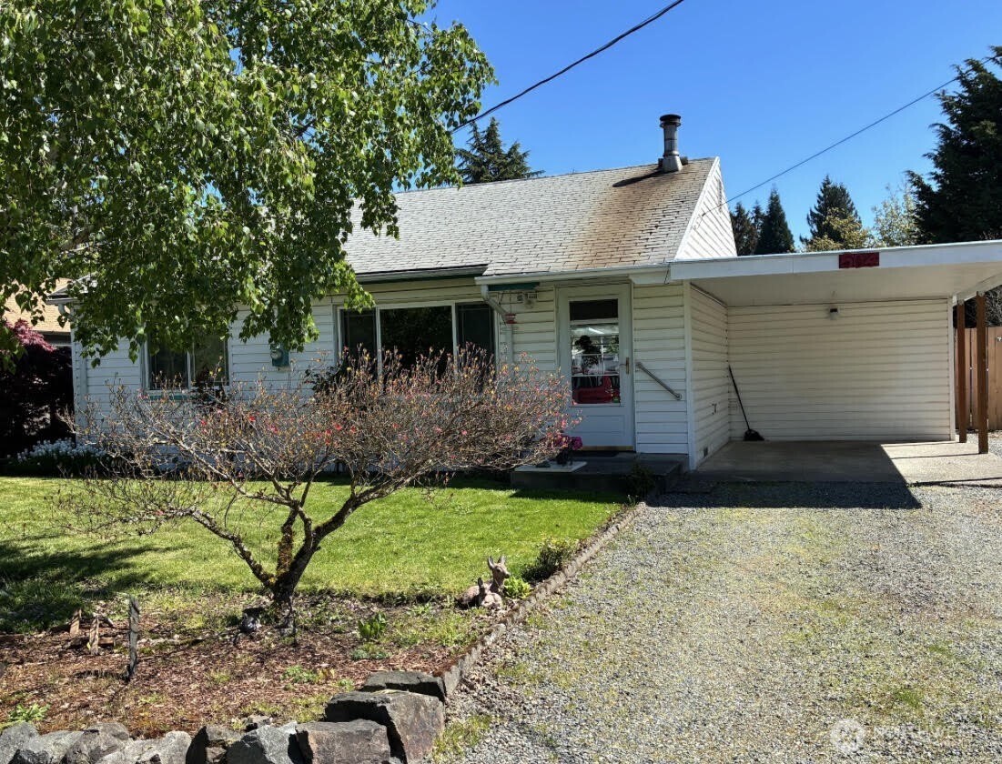 504 10th Avenue , Milton, WA 98354