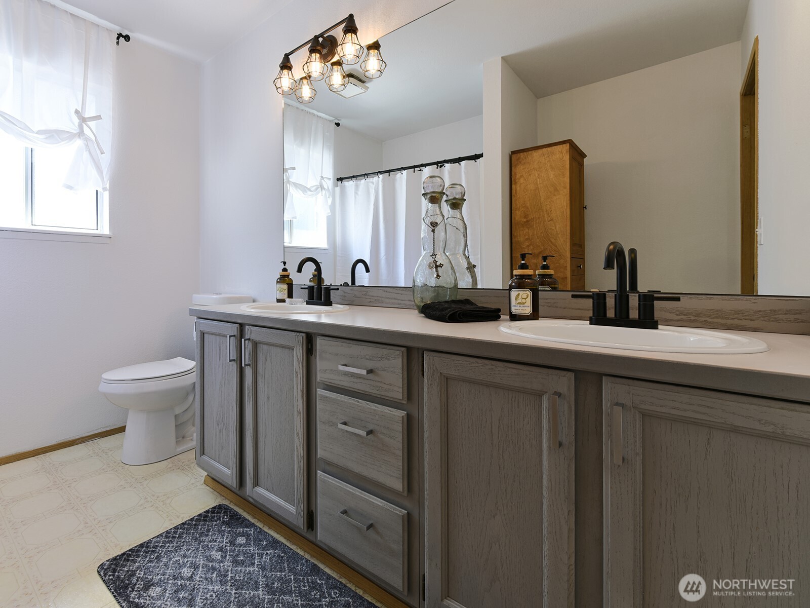 20911 111th Street Ct E, Bonney Lake, WA 98391