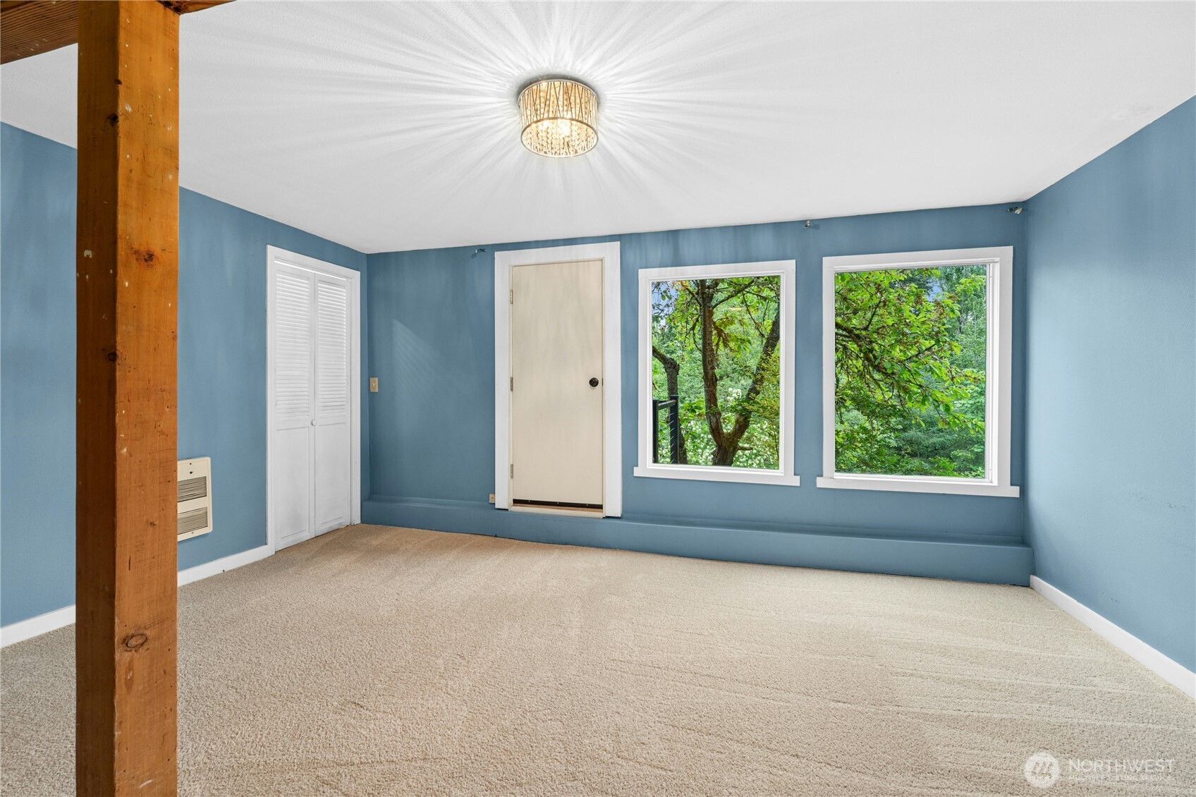 5630 21st Avenue SW, Seattle, WA 98114