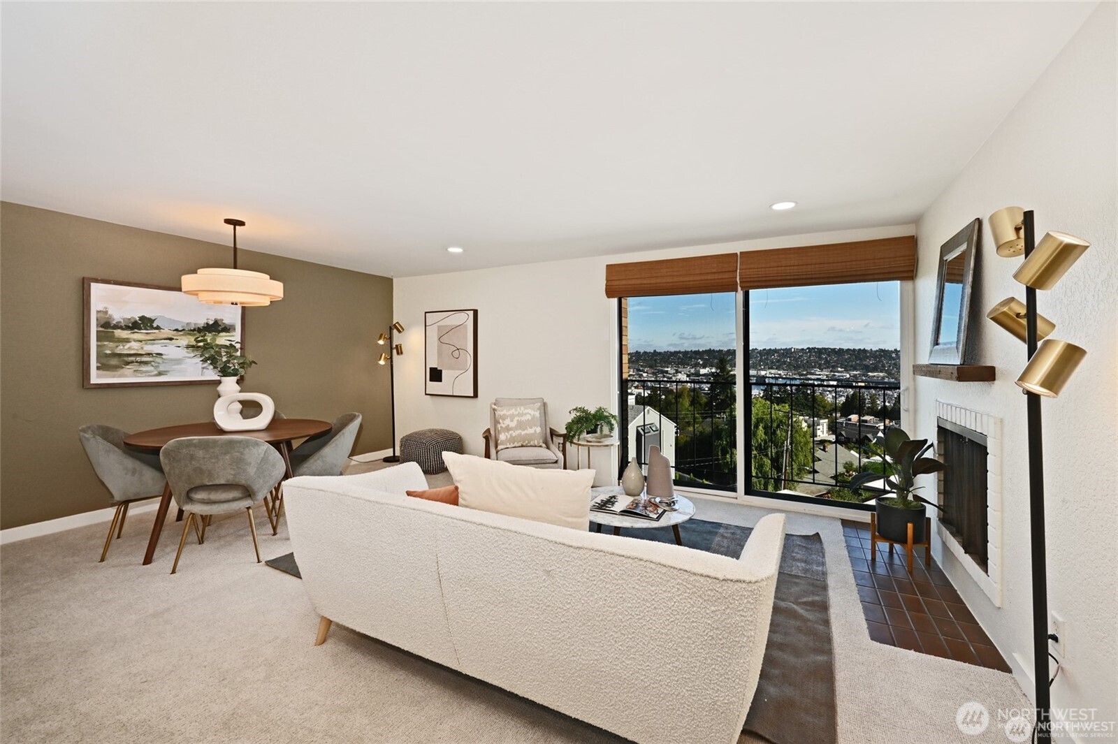 3710 25th Place W #405, Seattle, WA 98199